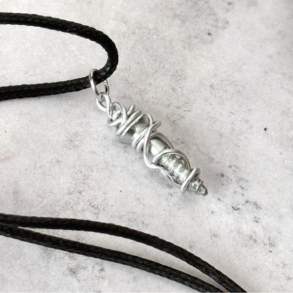 5 For $25💫Alternative Hardware Screw Necklace Pendant - Picture 5 of 8